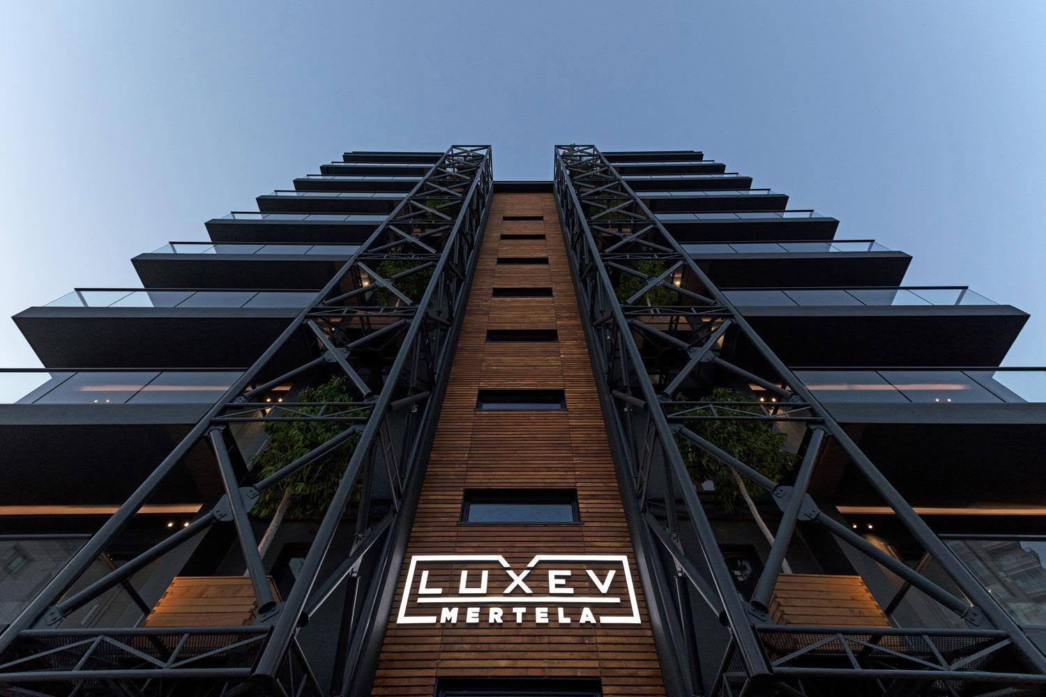 Luxev